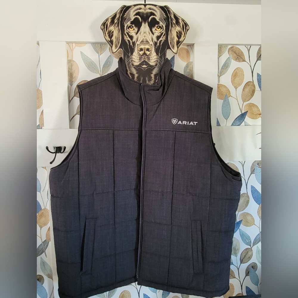 Ariat Men's Black Puffer Vest